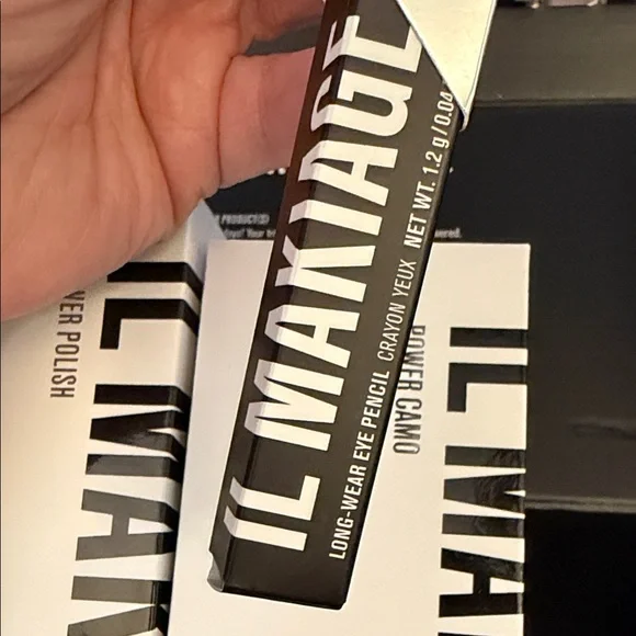 IL MAKIAGE Skin Renewing Primer - White - Picture 4 of 4